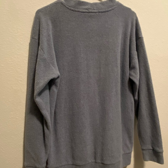 Victoria’s Secret PINK Blue oversized sweater - Picture 2 of 3